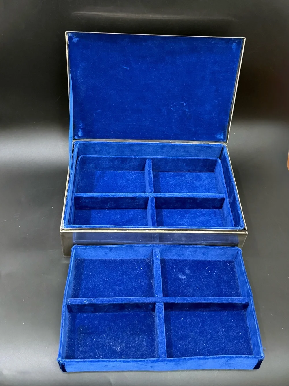 Vintage GODINGER Silver Plated Repousse Large Blue Velvet lined Jewelry Box
